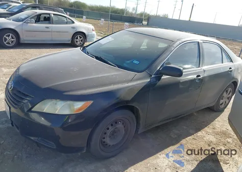 2009 Toyota Camry Le z USA, uszkodzony, nr VIN 4T4BE46K79R097585